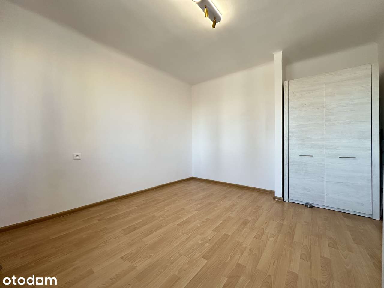 2-pokojowe 45 m² z balkonem i oddzielną kuchnią, duża piwnica-8