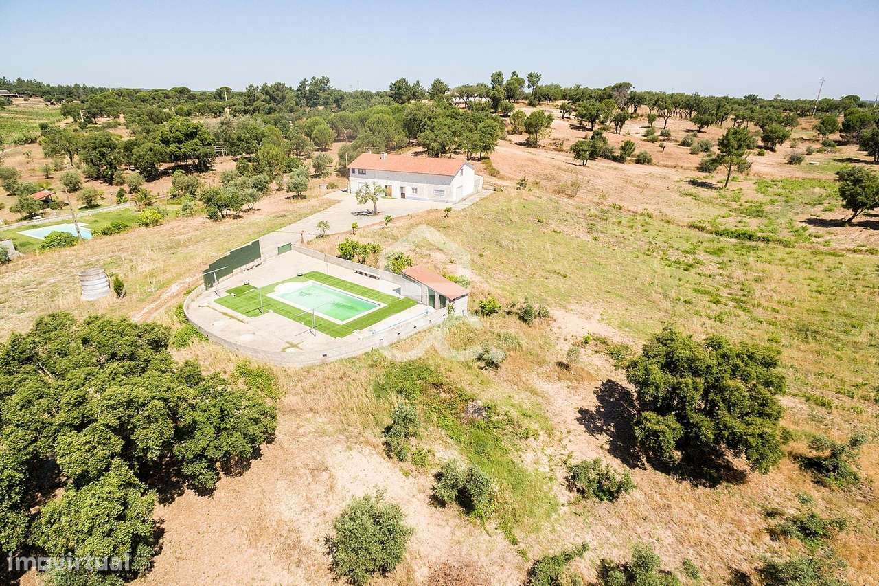 Quinta de 2,3 ha com moradia e Piscina | Cabeção - Grande imagem: 2/44