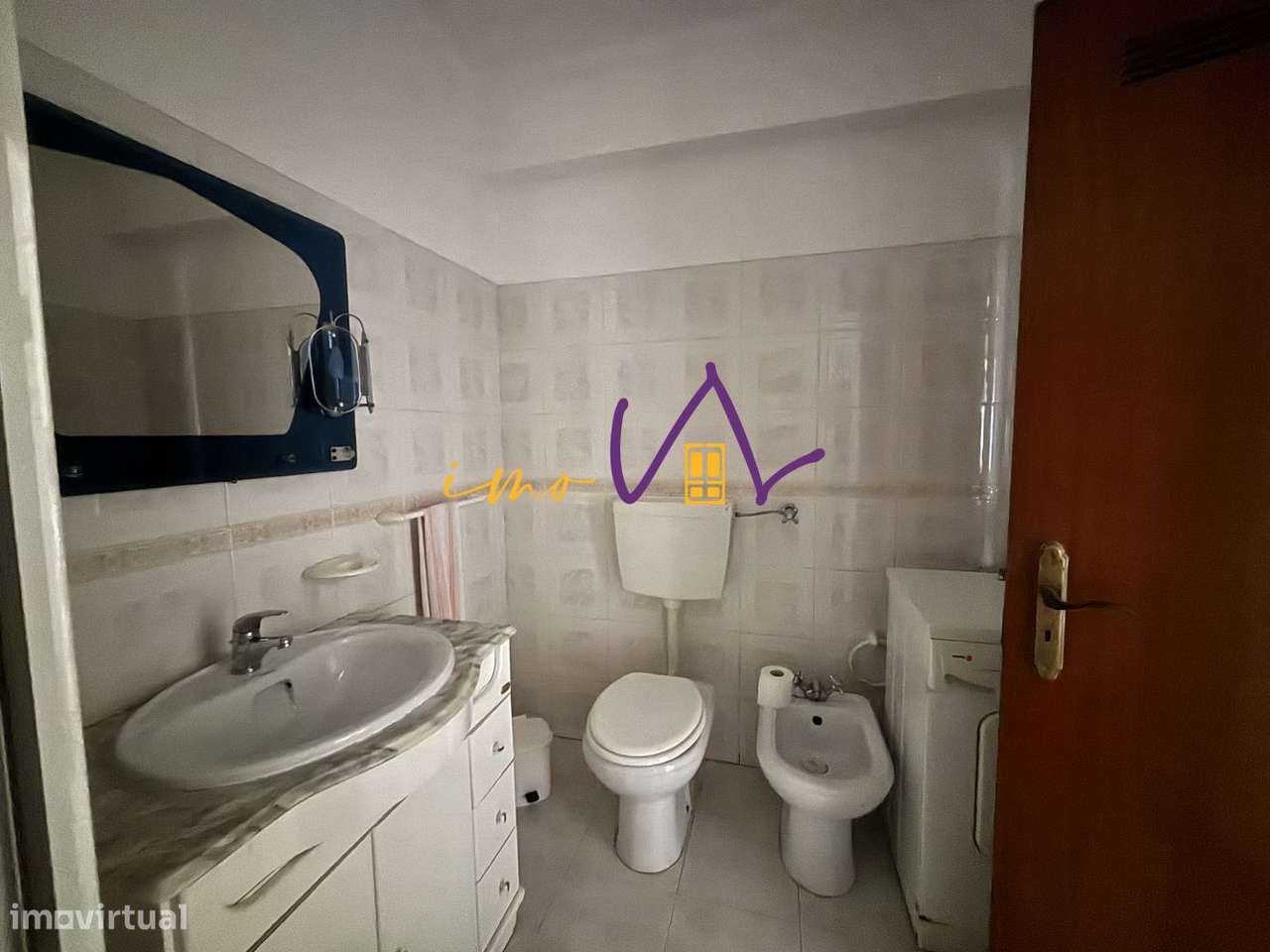 Apartamento T2 com parqueamento em Armação de Pêra-8