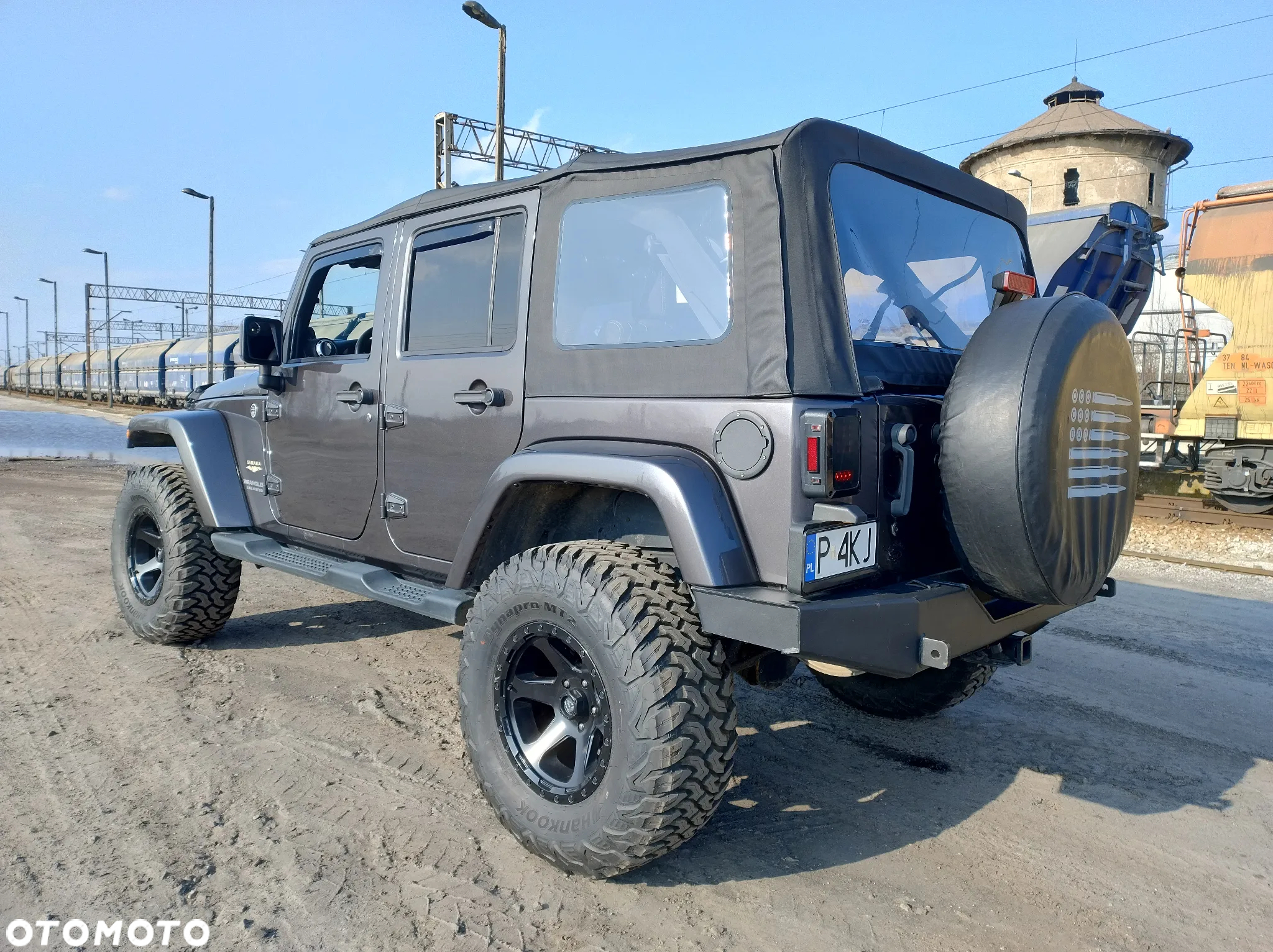 Jeep Wrangler - 6