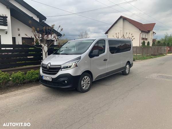 Renault Trafic - 2