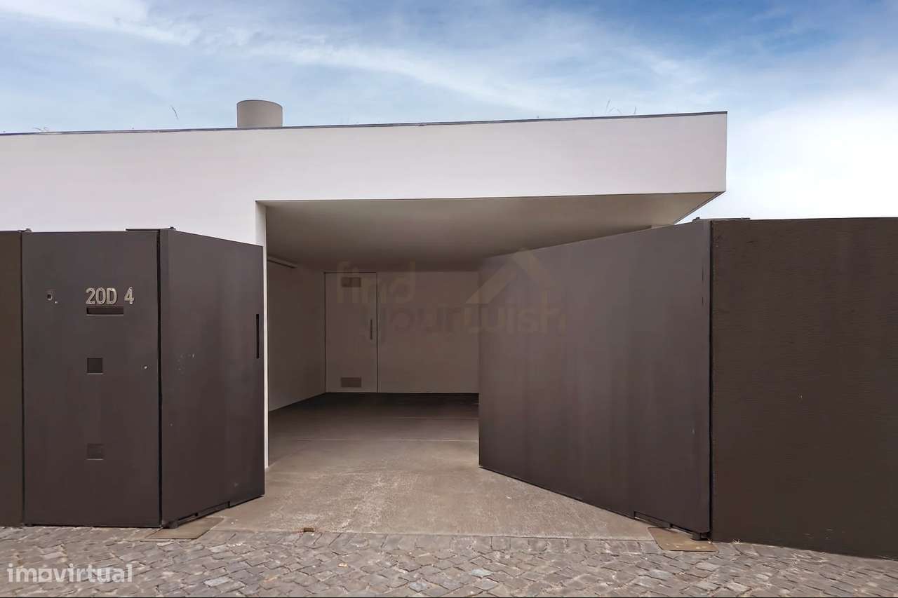 Moradia de Luxo Casas Brancas da Ajuda-26