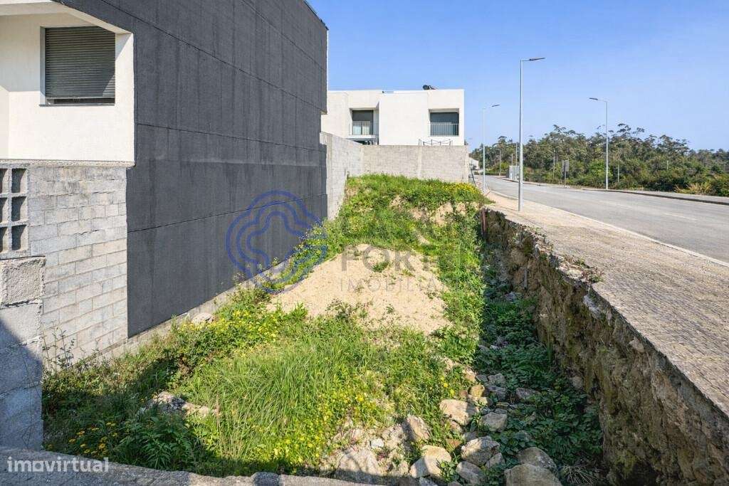 Lote urbano em Touguinhó, Vila do Conde, para venda. - Grande imagem: 2/10