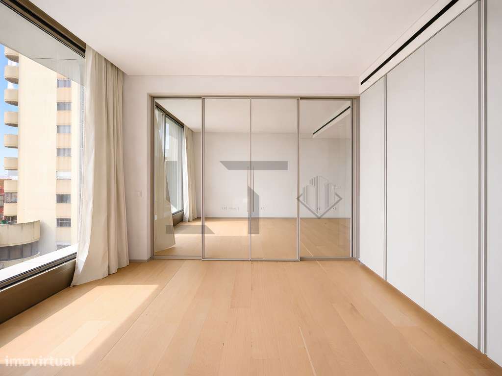 Fantástico Apartamento T1 para Arrendamento no Empreendimento Visio... - Grande imagem: 4/22