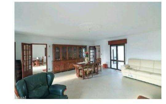 Moradia t8 em Peraboa-5