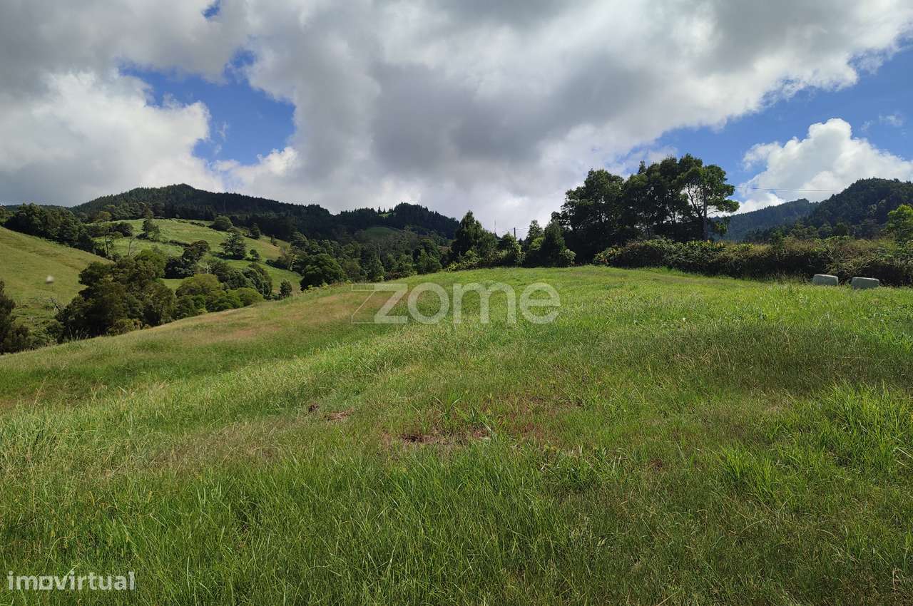 Terreno rústico nas Caldeiras da Ribeira Grande - Grande imagem: 3/18