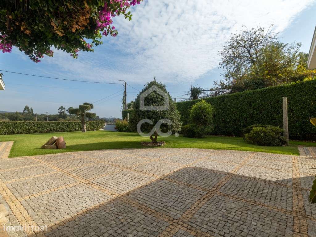 Moradia Individual de Luxo T4 às Portas da Cidade - Gavião, Famalicão-34