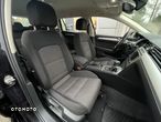 Volkswagen Passat 2.0 TDI BMT SCR Trendline DSG7 - 17