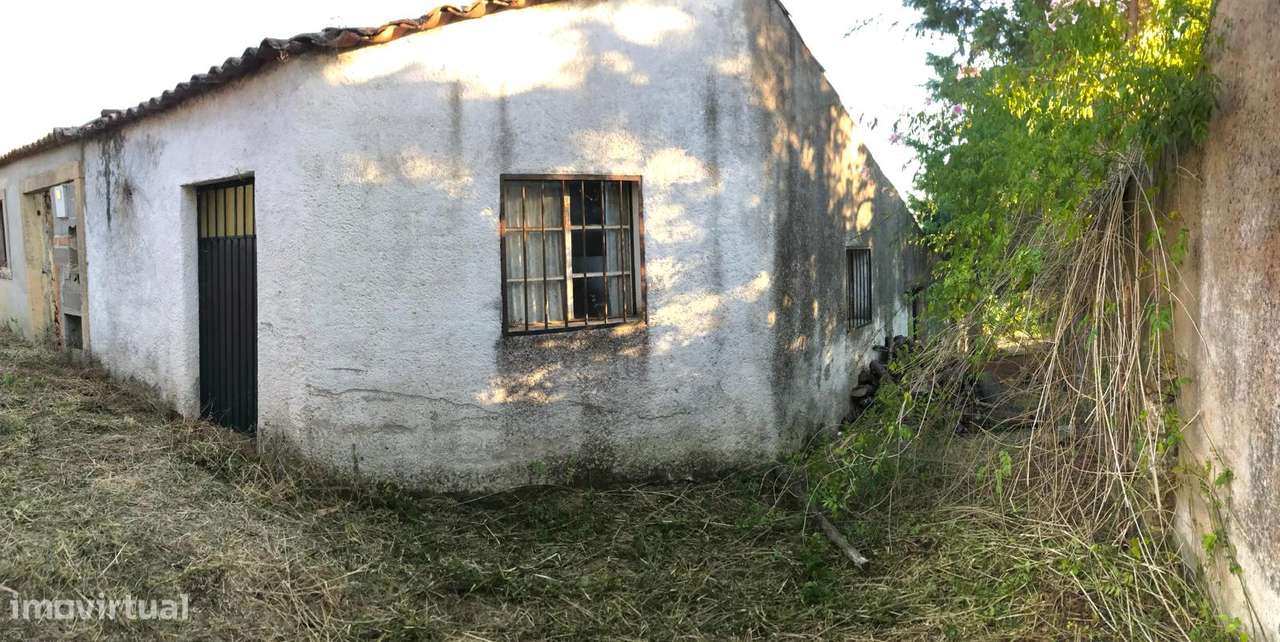 Moradia, Arrecadação, Terreno 1720m2-18