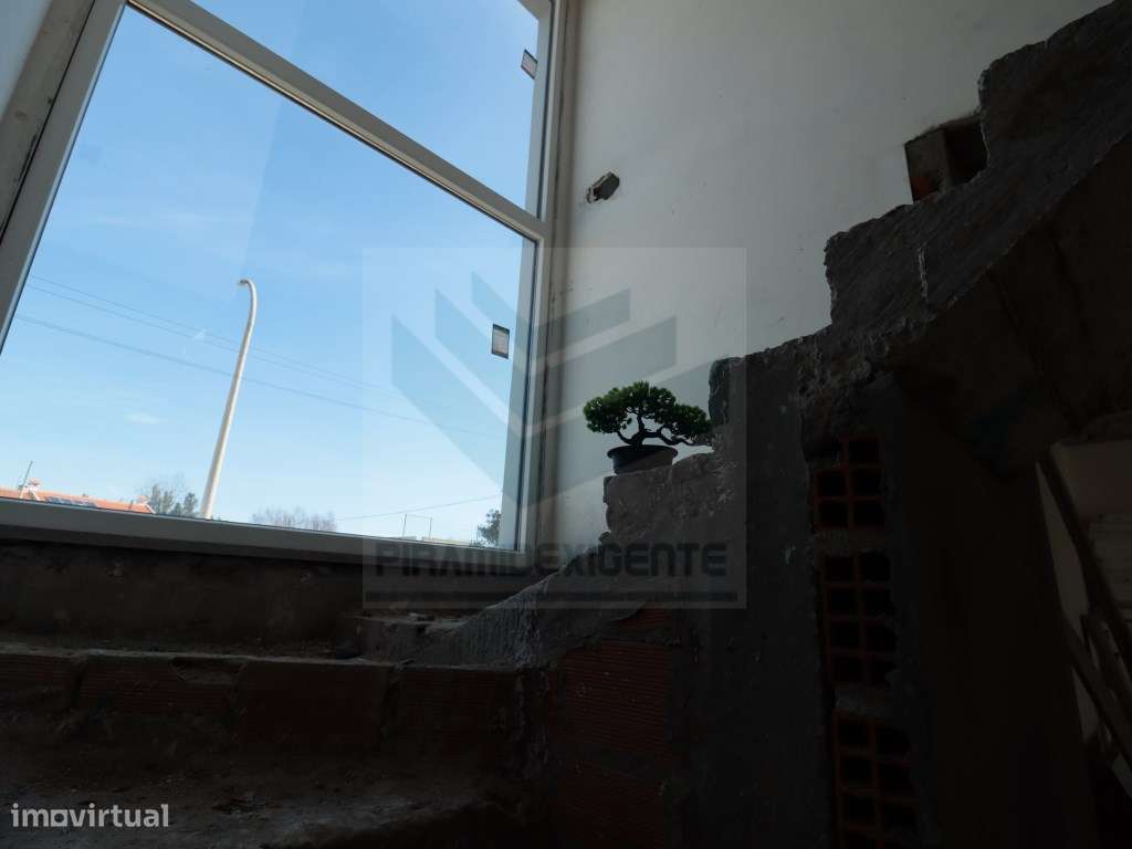 Moradia, Lavandaria, Piscina, Excelente Localização AZEITÃO!-15