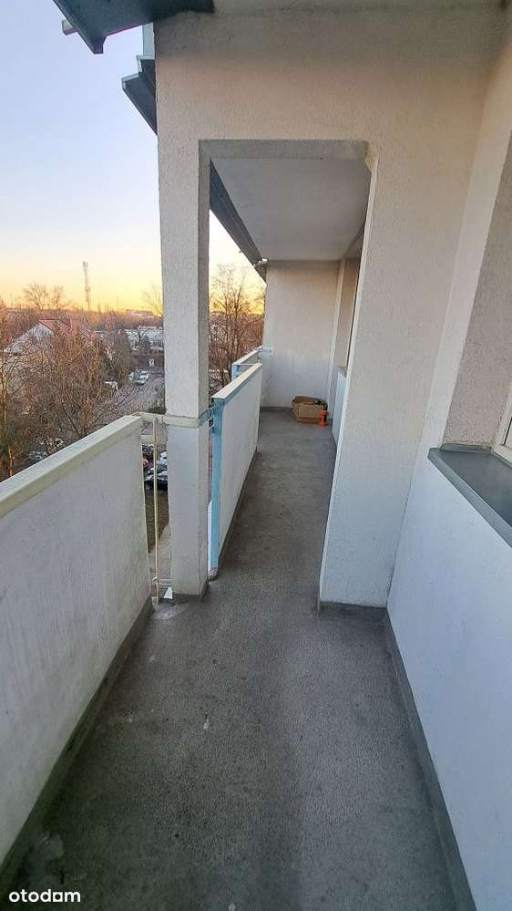 Do sprzedaży 2 pokojowe z dużym balkonem na Gądowi-3