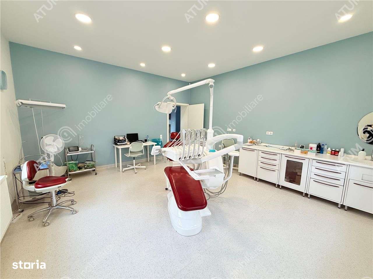 Afacere medicala complet functionala de vanzare in zona Centralaa - Imagine principală: 3/20
