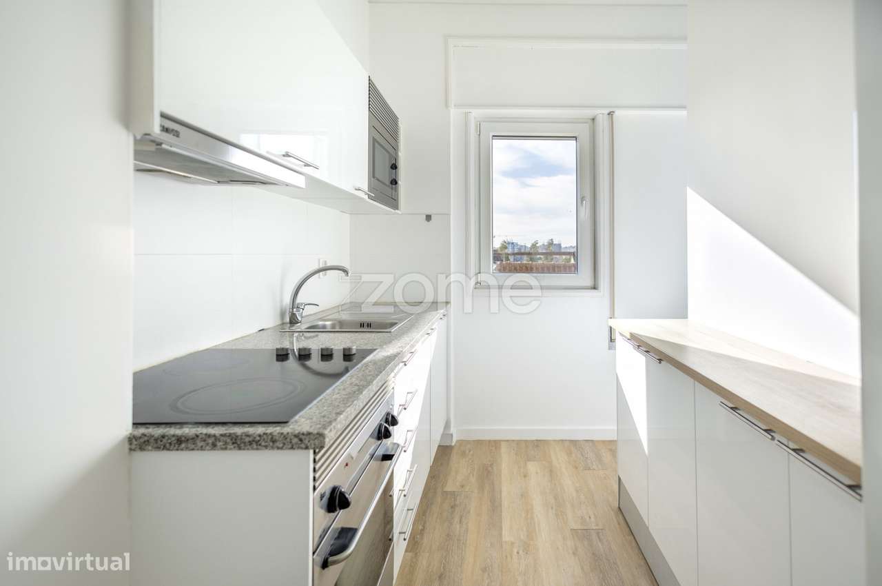 Apartamento T2 renovado em Leça da Palmeira - Grande imagem: 4/15
