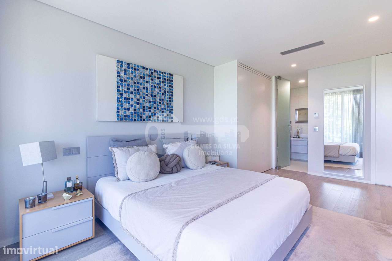 Apartamento T3 na Rua do Passal, Fraião-29