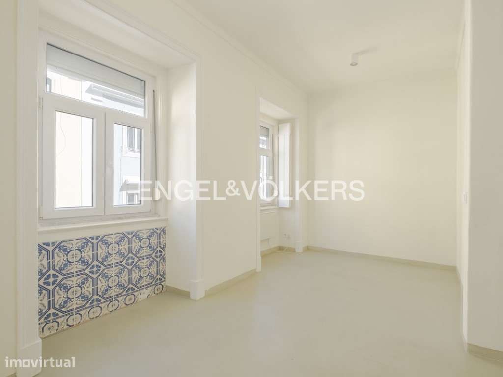 Apartamento T1 + 2 na Estefânia - Grande imagem: 2/27