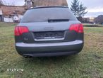 Audi A4 Avant 2.0 TDI - 9