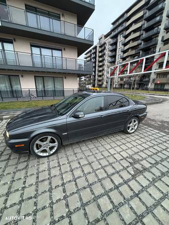 Jaguar X-Type 2.2 Diesel Aut. Executive - 1