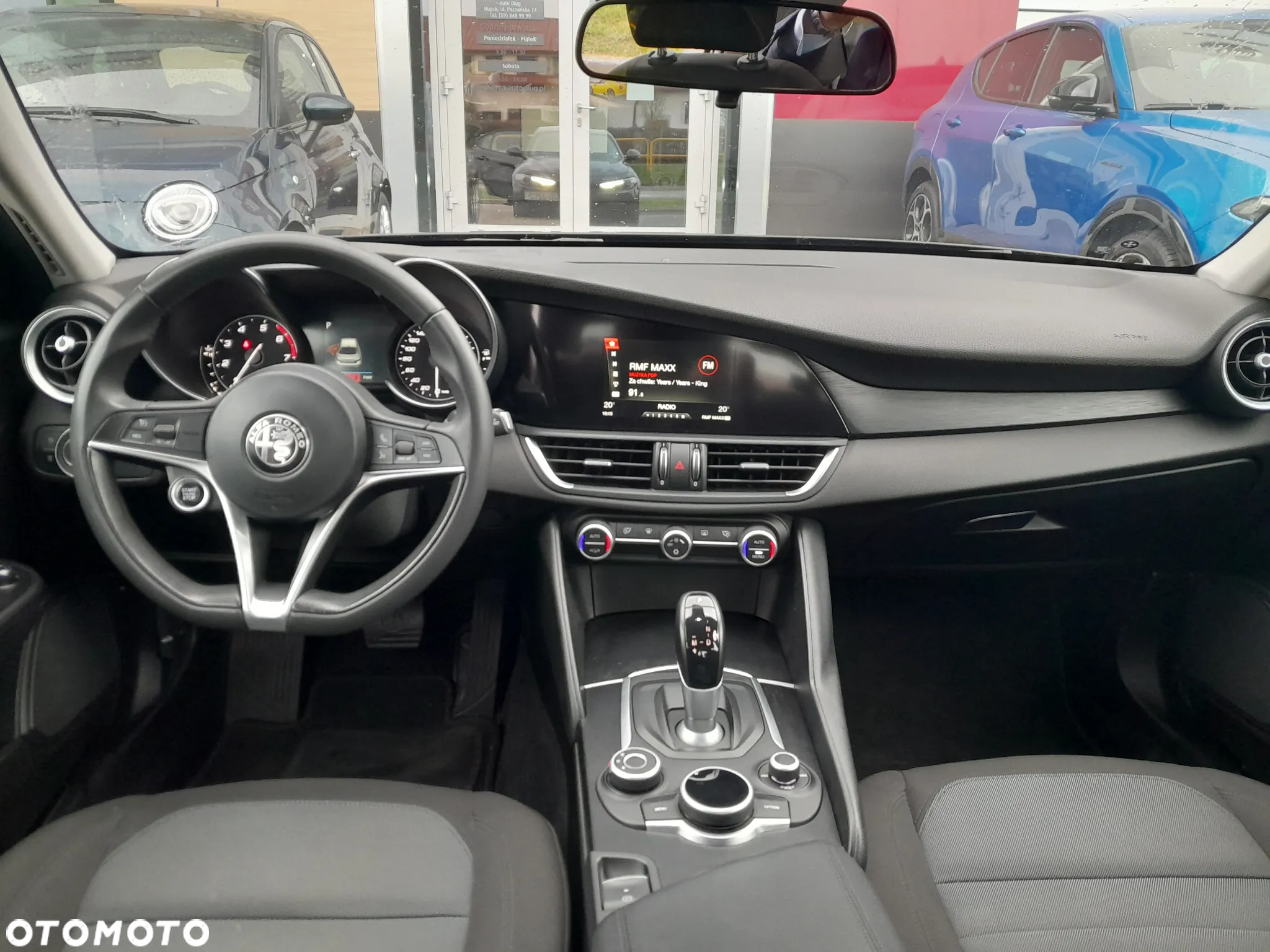 Alfa Romeo Giulia 2.0 Turbo Business - 11