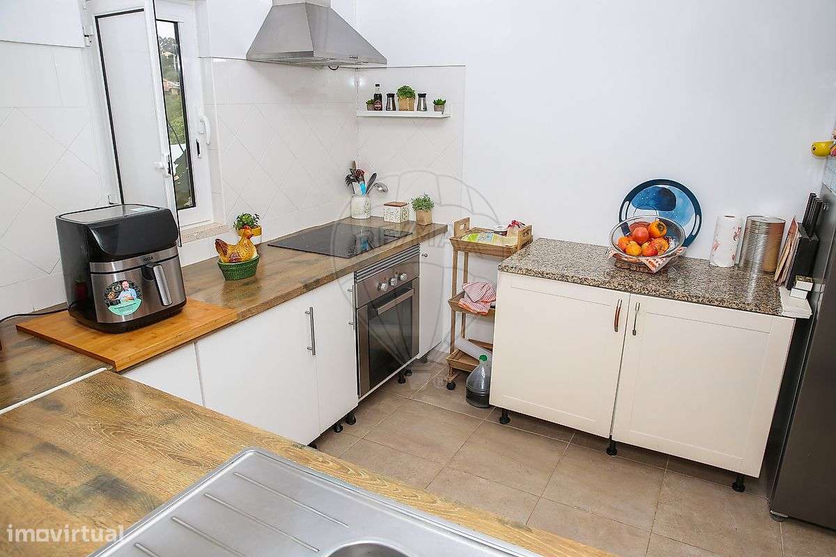 Moradia T4 para venda-10