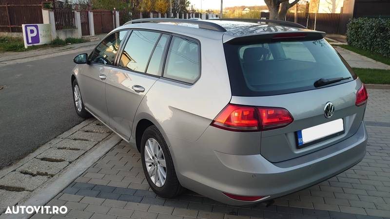 Volkswagen Golf 1.6 TDI BMT Comfortline - 5