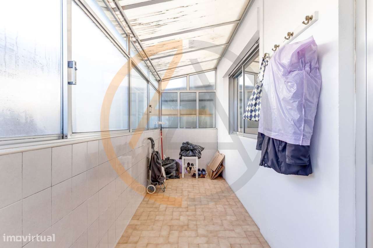 Apartamento T2 | Custoias-23