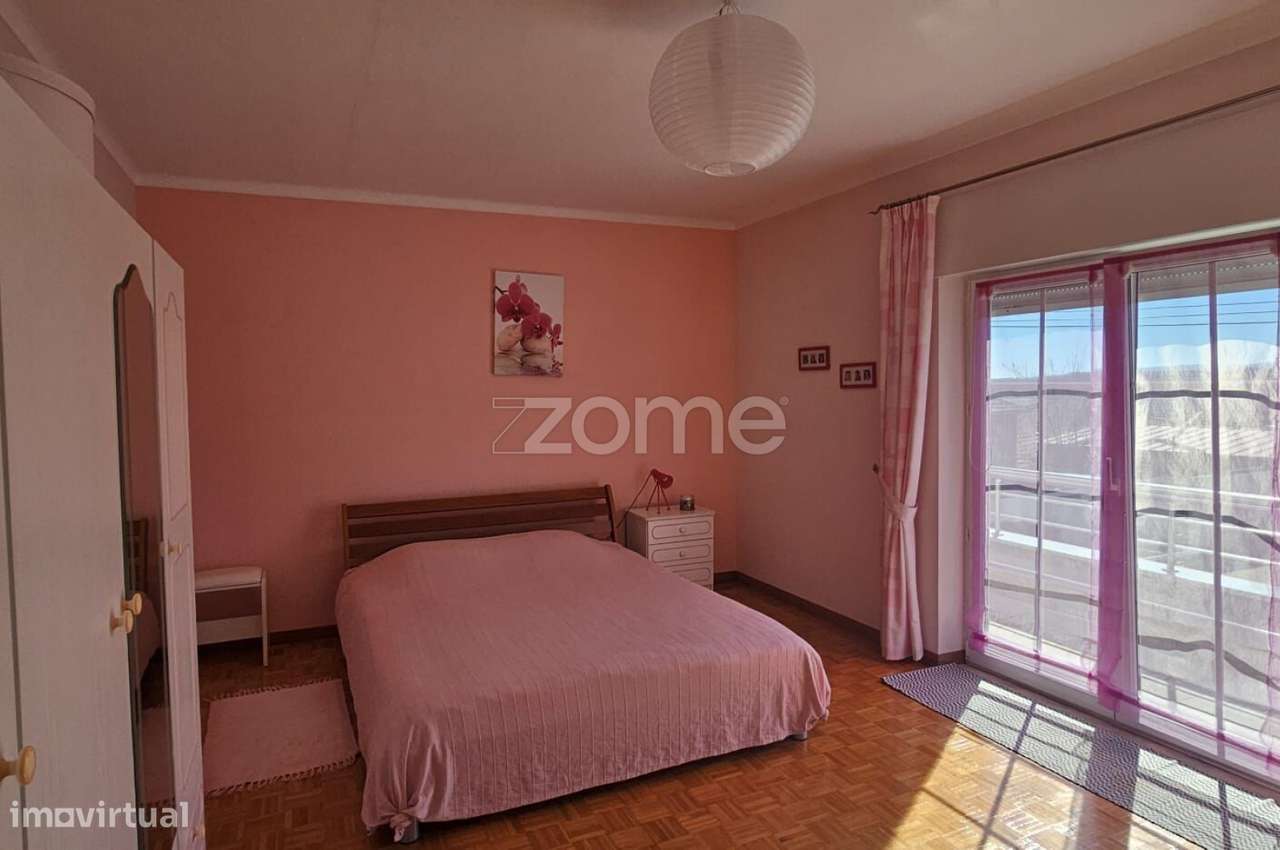 Moradia T3 com garagem-17