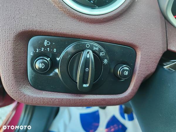 Ford Fiesta 1.6 TDCi Titanium - 11