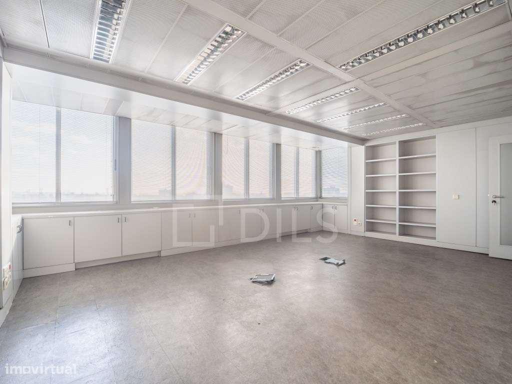 Escritório para arrendar, na Avenida da Boavista, no Porto - Grande imagem: 2/26
