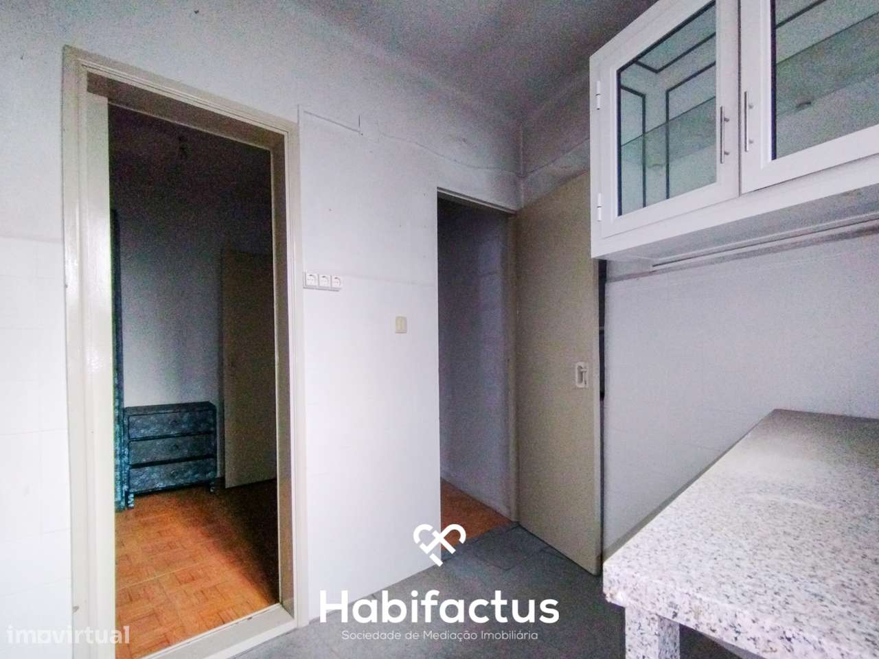 Moradia T1 em Paranhos – Pronta a Habitar! - Grande imagem: 5/12