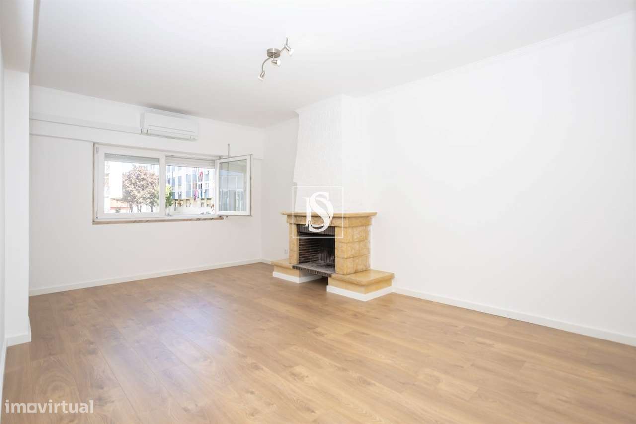 Apartamento T3 Venda em Seixal, Arrentela e Aldeia de Paio Pires,Seixa-46