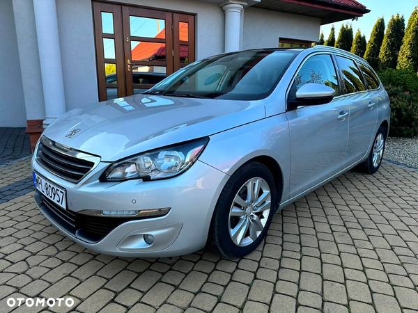 Peugeot 308 1.6 BlueHDi Allure S&S - 8