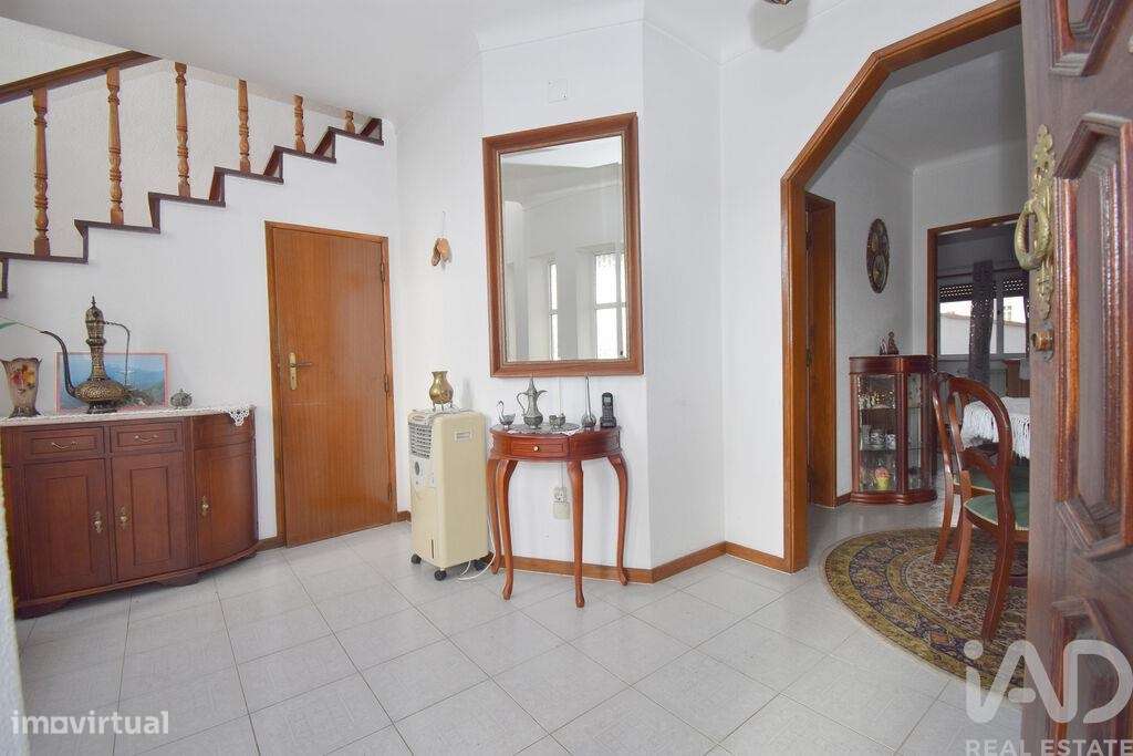 Casa tradicional T4 em Miranda do Corvo de 385,00 m2 - Grande imagem: 5/30