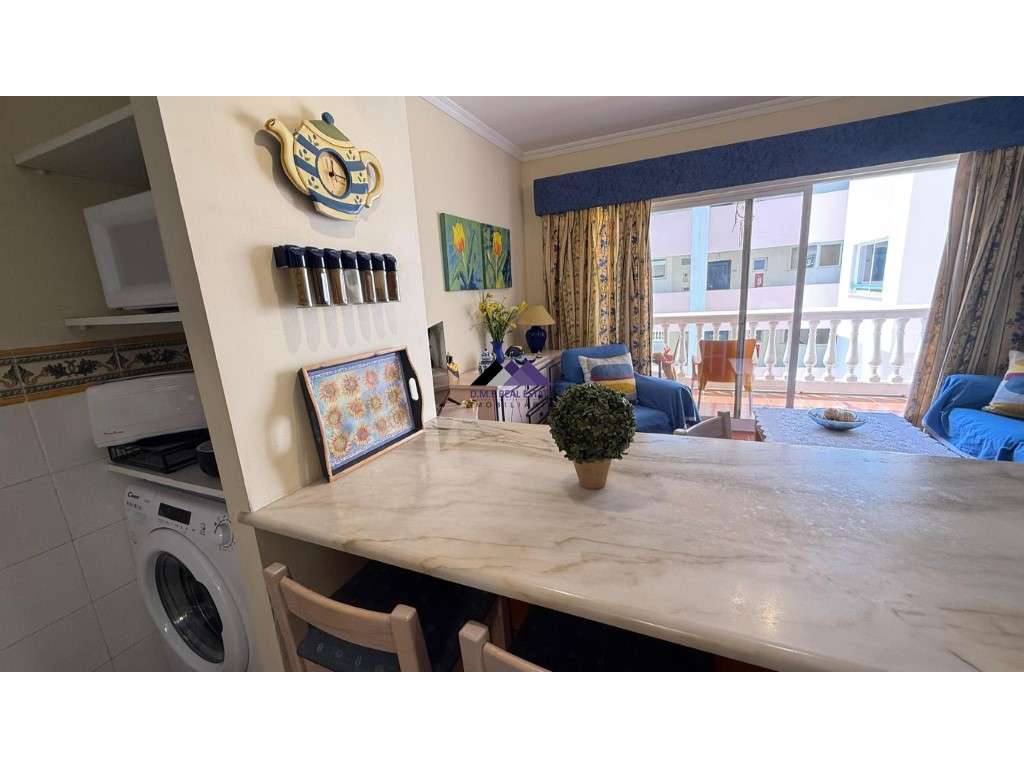 Apartamento T2 no Parque dos Reis-18