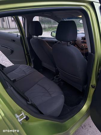 Chevrolet Spark - 11