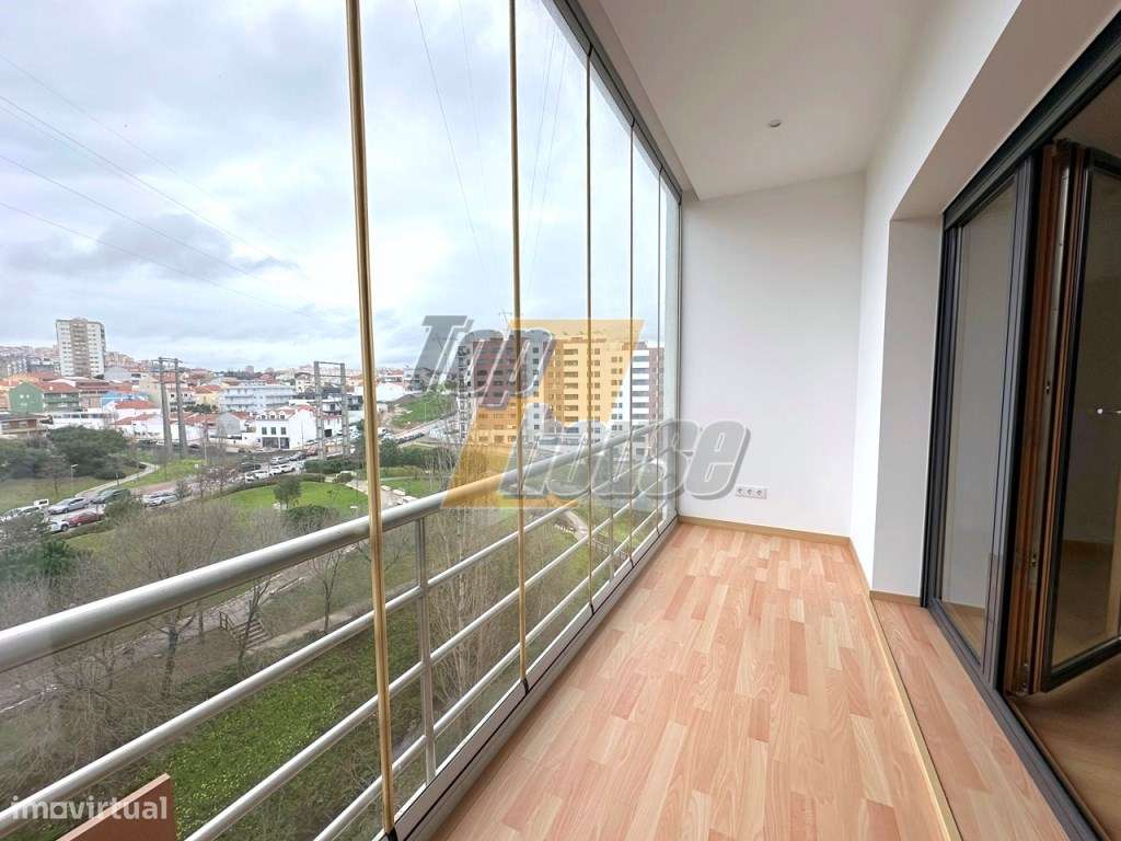 Excelente Apartamento T3 - Colinas do Cruzeiro-13
