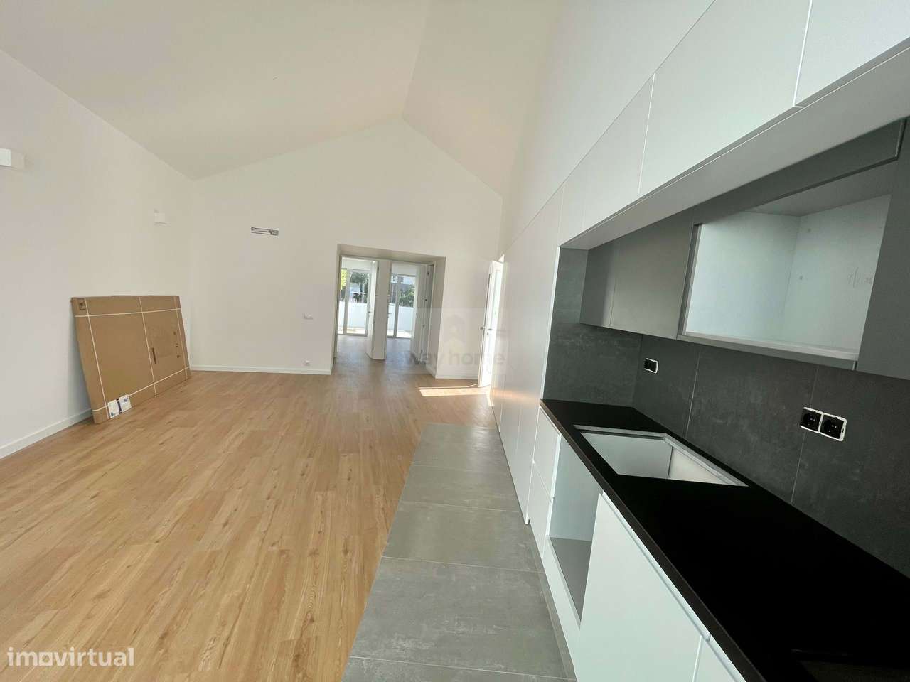 Moradia T2 térrea no Seixal - Lourinhã-7