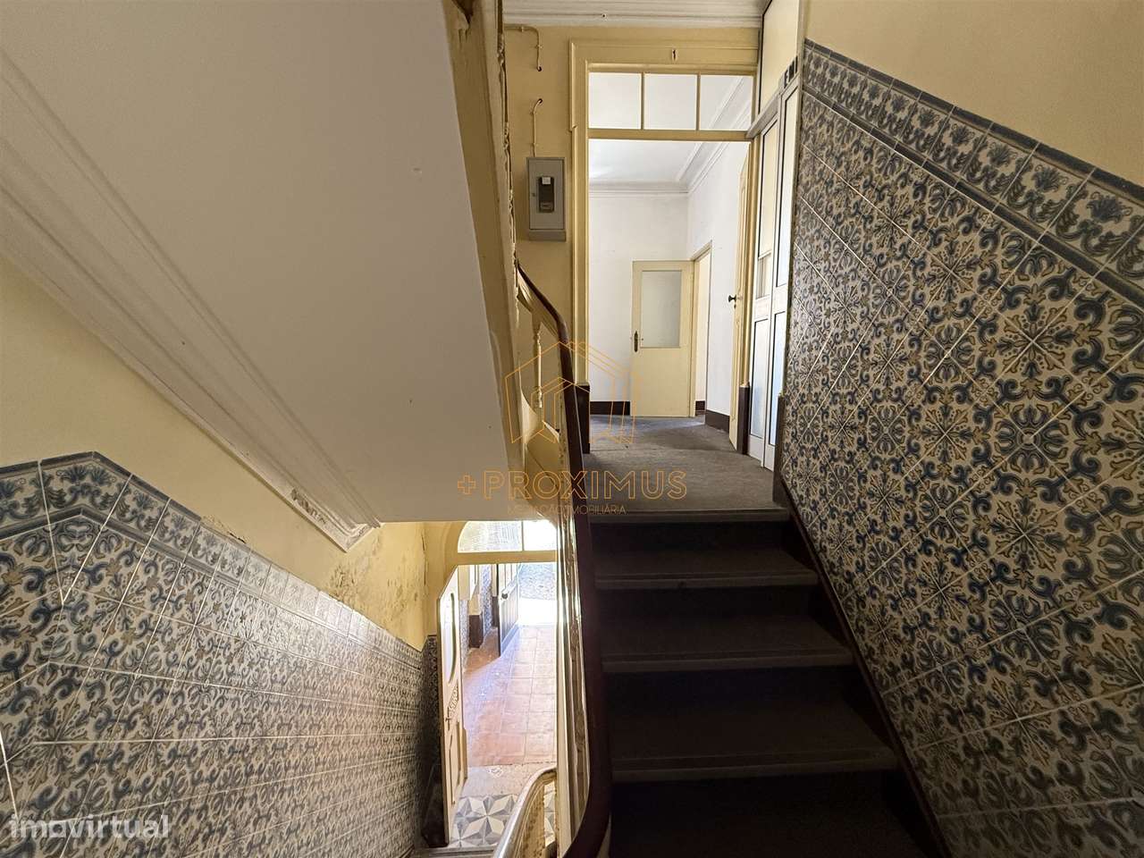 Prédio no centro da cidade - Figueira da Foz-15