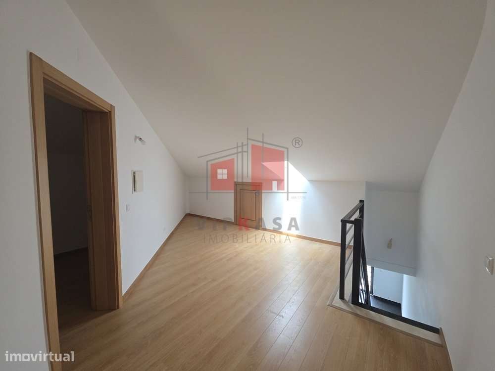Apartamento T3+1 em Mafra-17