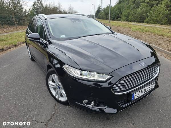 Ford Mondeo Turnier 2.0 TDCi Start-Stopp PowerShift-Aut Titanium - 2