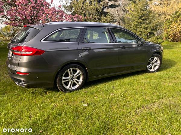 Ford Mondeo 2.0 TDCi Titanium PowerShift - 20