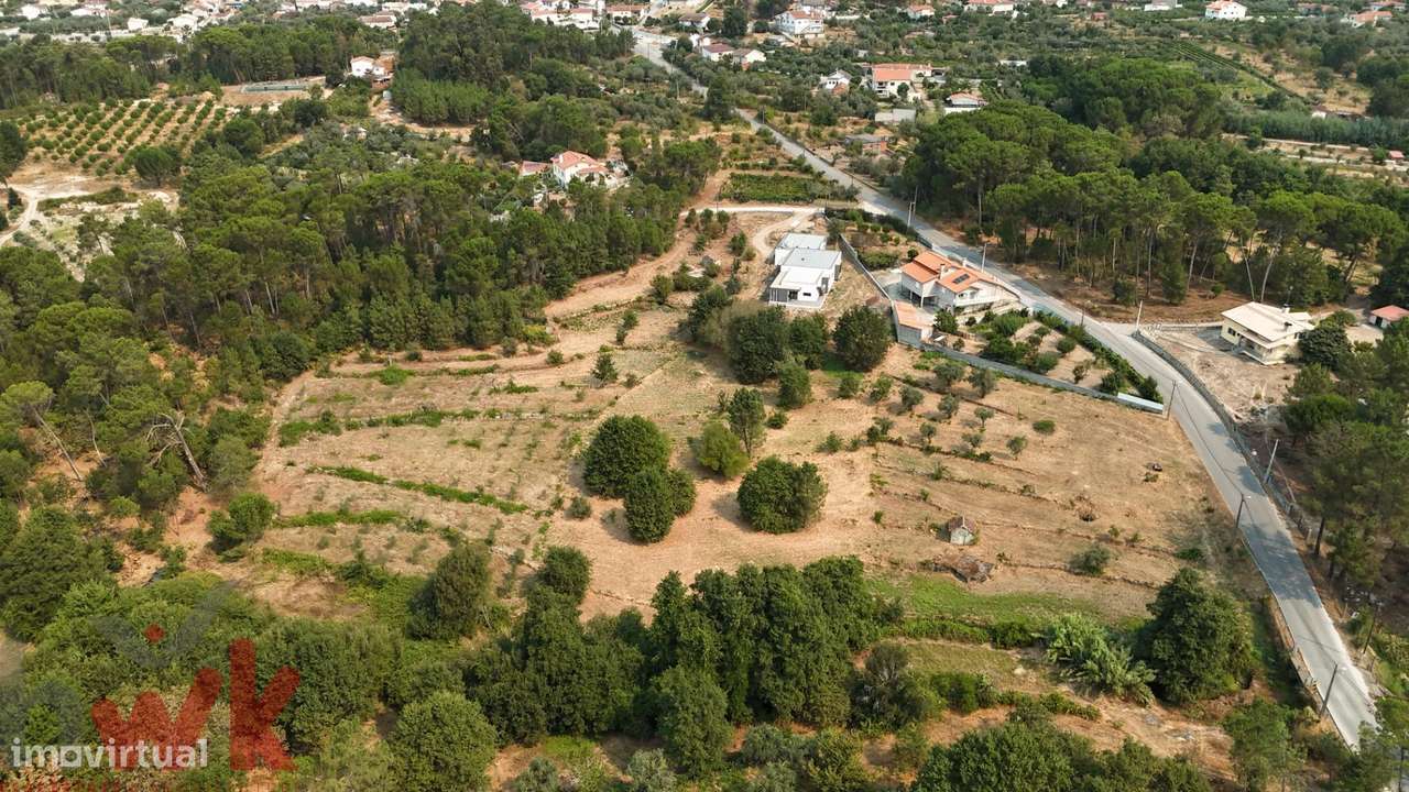 Moradia Nova T4+1 com Terreno-59