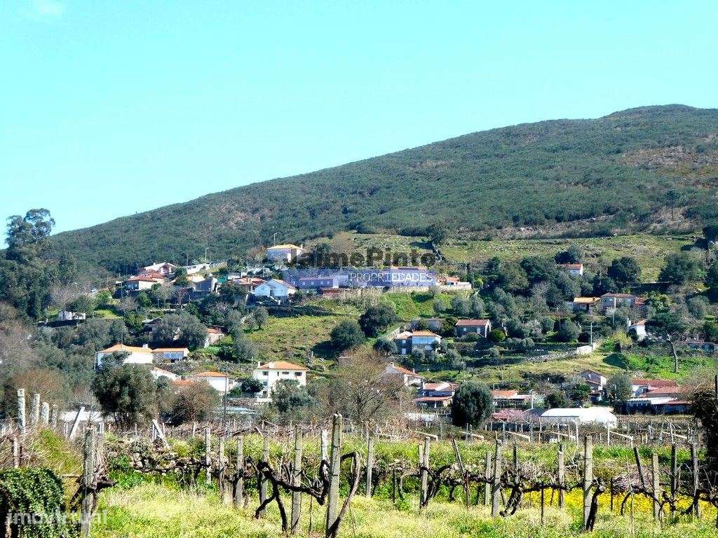 Terreno urbano p/ construção 4 MORADIAS c/ piscina ou APARTAMENTOS.... - Grande imagem: 2/8