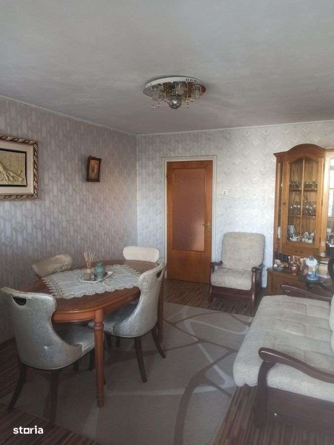 Apartament 3 camere de vanzare Drumul Taberei - Imagine principală: 2/11