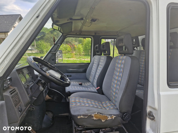 Iveco DAILI 10-40 - 10