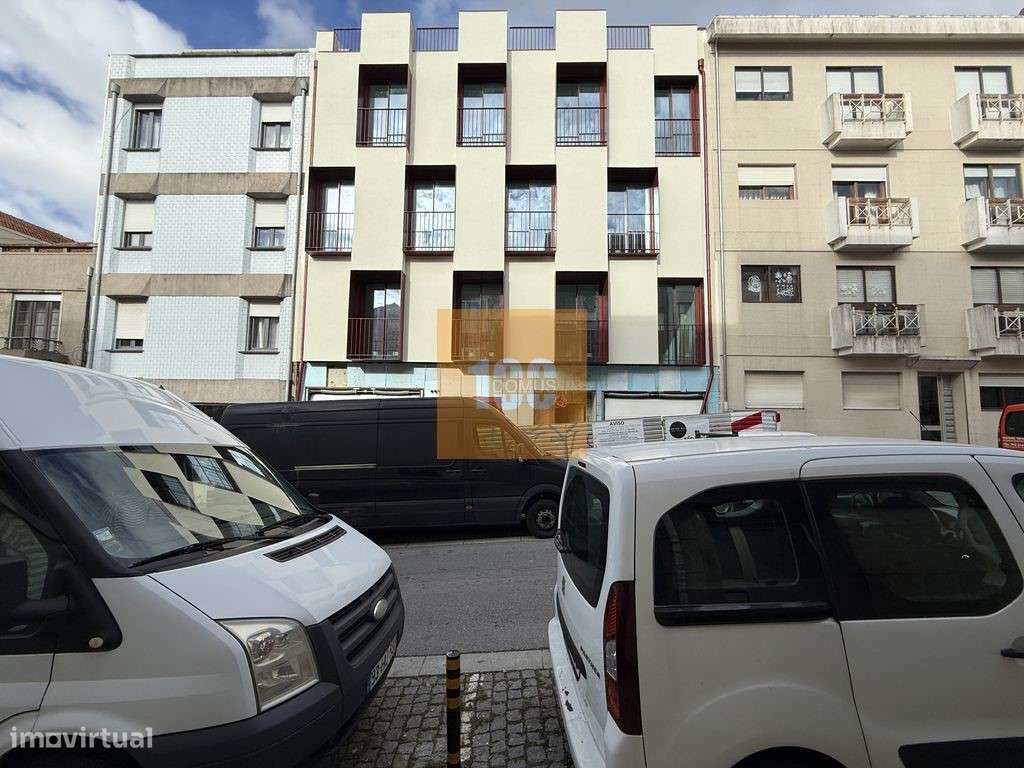 T2 duplex com jardim - Capelo Residences - Grande imagem: 3/65