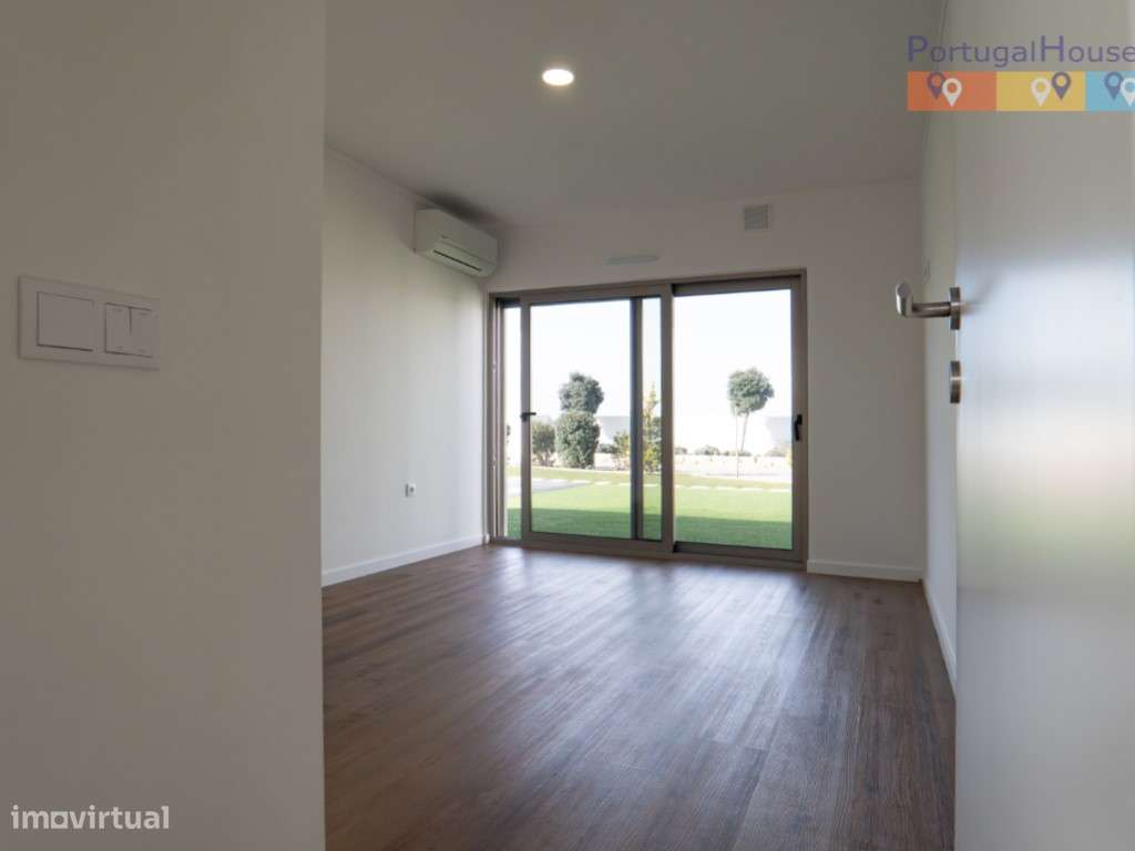 Moradia T4 de Luxo com terreno de 5.300 metros quadrados-42