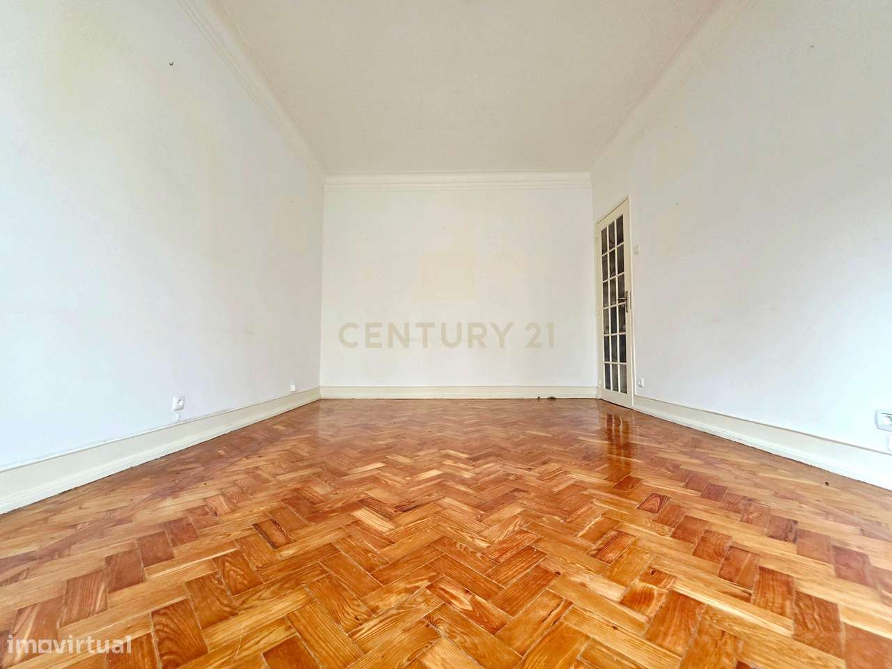 Apartamento T4 para arrendamento junto à Av. de Roma - Grande imagem: 4/27