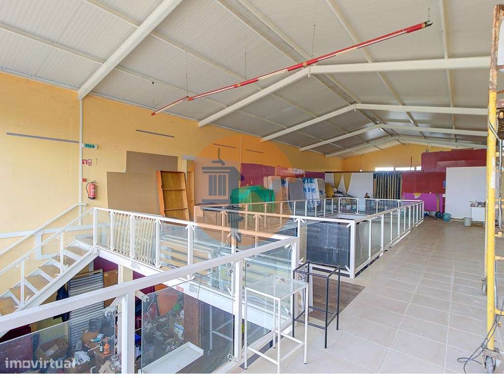 Espaço Comercial de Excelência com Localização Estratégica - Grande imagem: 2/13