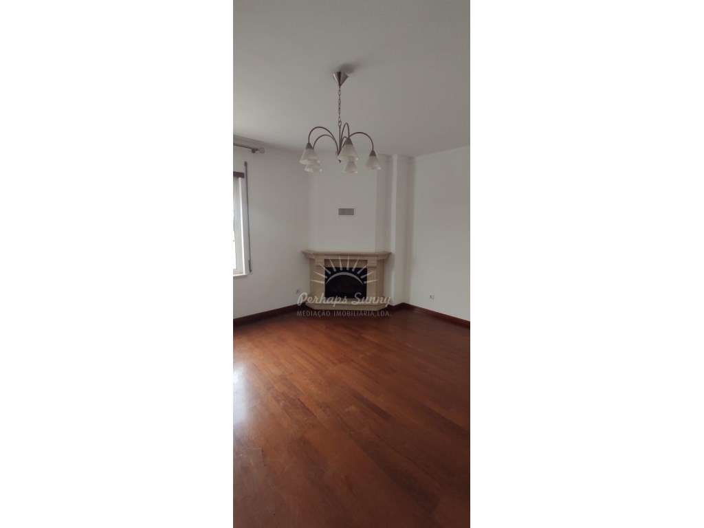 Apartamento T3 Centro da Vila de Grândola - Grande imagem: 5/16