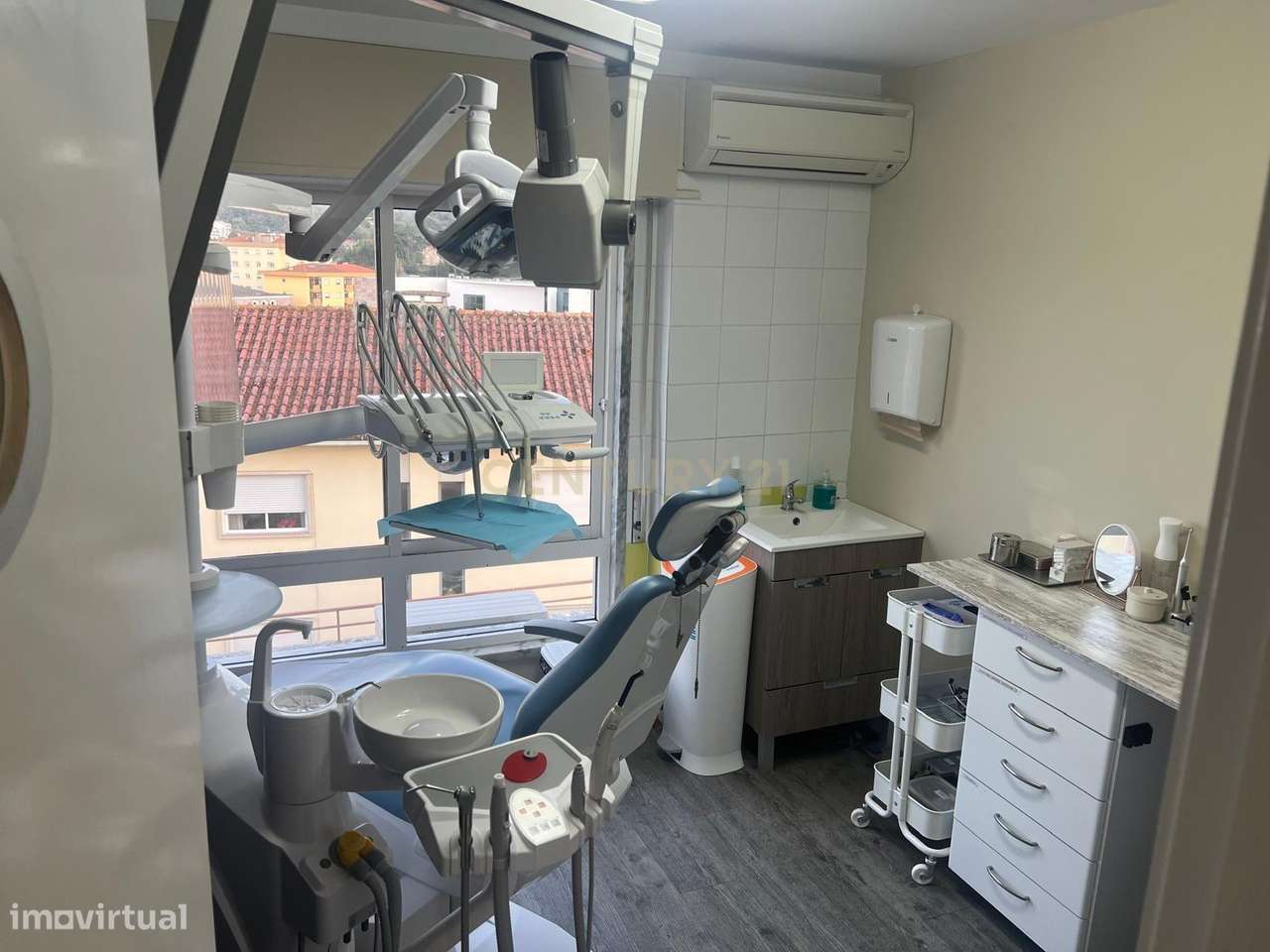 Clínica Dentária em Sintra com dois consultórios para trespasse - Grande imagem: 5/7